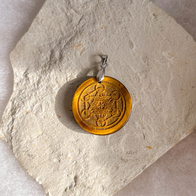 pendente in pietra + cubo di metatron